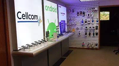 Inside Lakewood Cellular